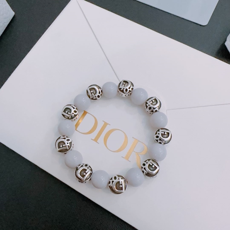 chr1st1an D10r bracelets